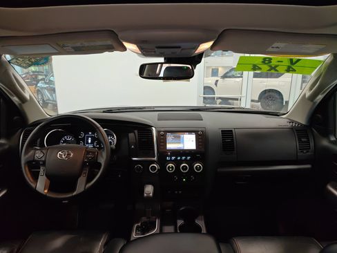 Used 2021 Toyota Sequoia TRD Pro AWD/4WD image 34