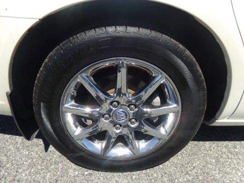 Used 2007 Buick Lucerne CXL FWD image 21