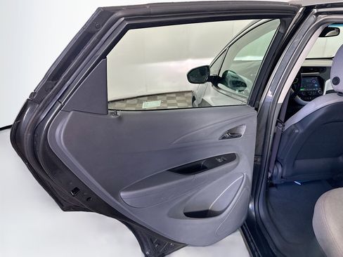 Used 2017 Chevrolet Bolt LT image 24