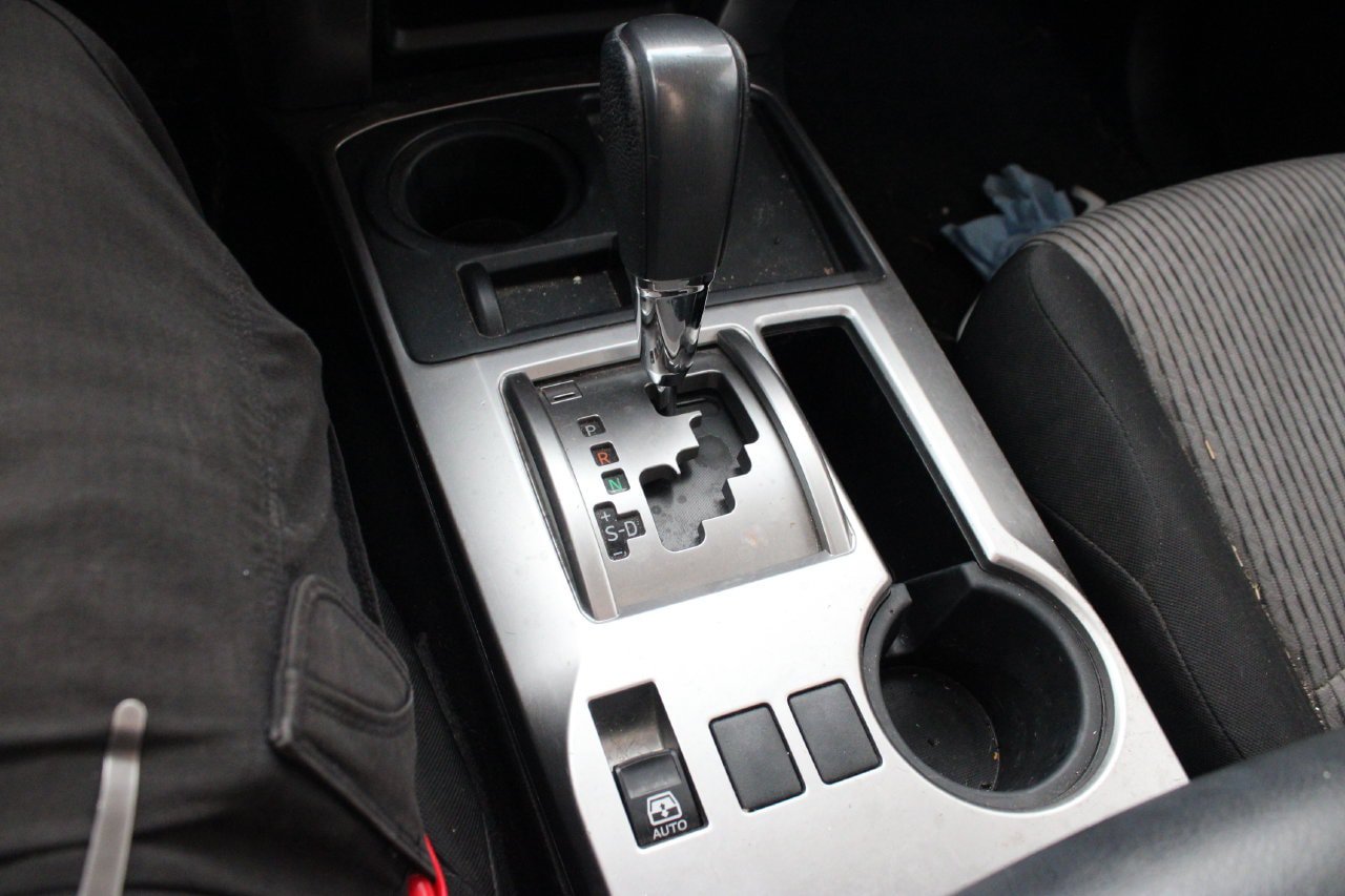Used 2018 Toyota 4Runner SR5 RWD image 17
