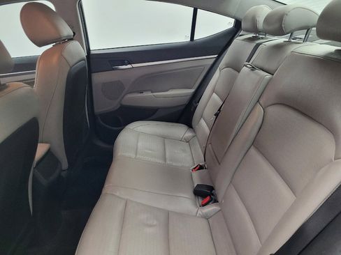 Used 2020 Hyundai Elantra Limited w/ Cargo Package (C1) FWD image 18