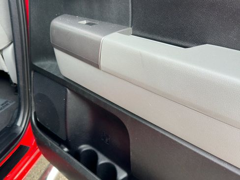 Used 2012 Toyota Tundra 4x4 CrewMax image 45