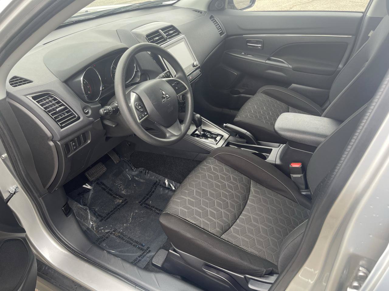 Used 2026 Mitsubishi Outlander Sport AWD image 18