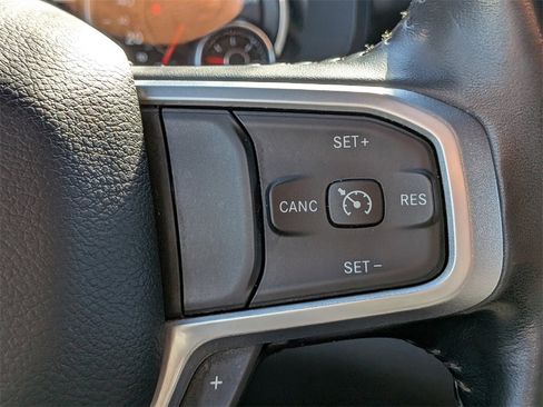 Used 2022 RAM 1500 Big Horn image 24