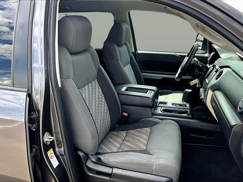 Used 2019 Toyota Tundra SR5 w/ SR5 Upgrade Package image 7