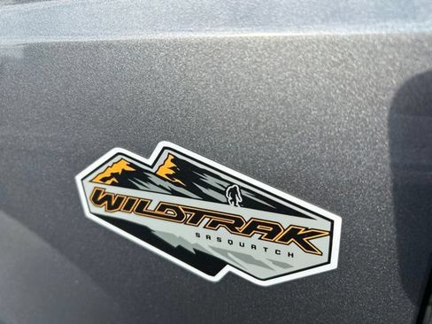 Used 2024 Ford Bronco Wildtrak AWD/4WD image 9