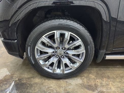 Used 2023 GMC Sierra 1500 Denali image 12