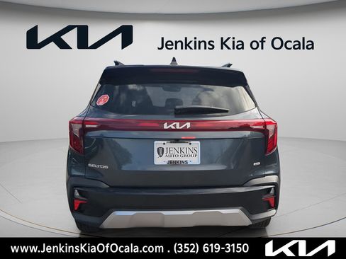 New 2026 Kia Seltos EX image 4