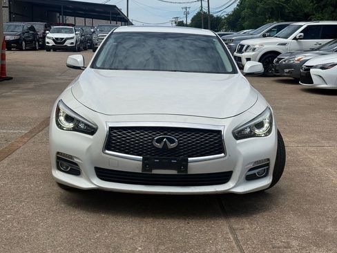 Used 2016 INFINITI Q50 Premium w/ 2.0T Premium Plus Package RWD image 2