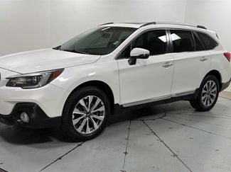 Used 2019 Subaru Outback 3.6R Touring video 1