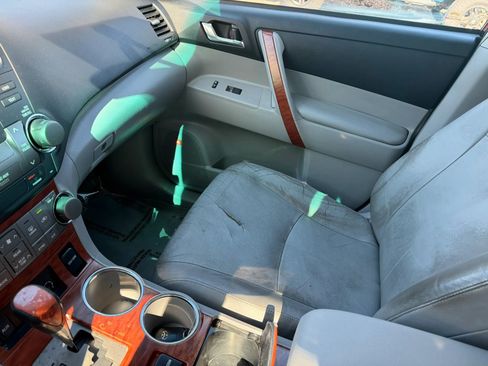 Used 2008 Toyota Highlander Limited image 31