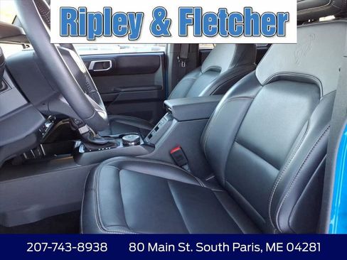 Used 2025 Ford Bronco Badlands image 14