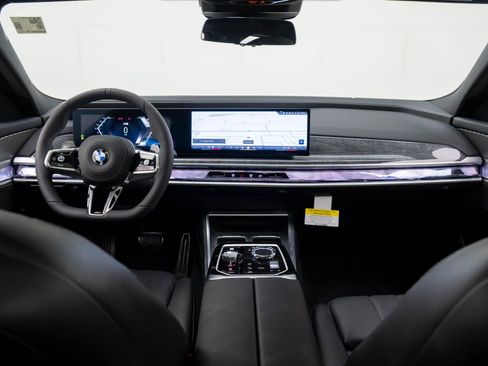 New 2025 BMW 760i xDrive 760i xDrive image 9