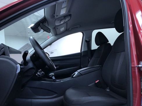 Used 2025 Hyundai Tucson SEL AWD/4WD image 18