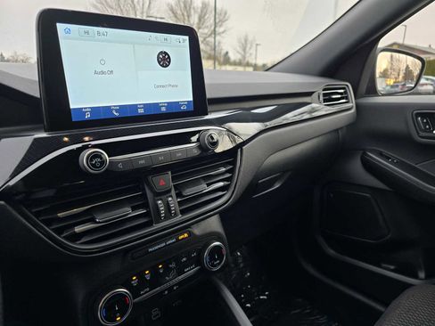 Used 2025 Ford Escape ST-Line image 27