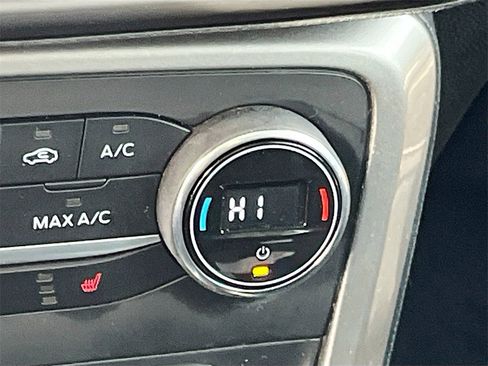 Used 2021 Ford EcoSport SES image 21