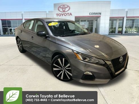 Used 2021 Nissan Altima 2.0 SR image 1
