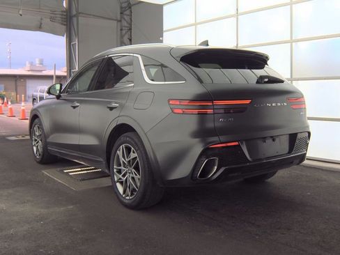 Used 2024 Genesis GV70 2.5T w/ Advanced Package image 4