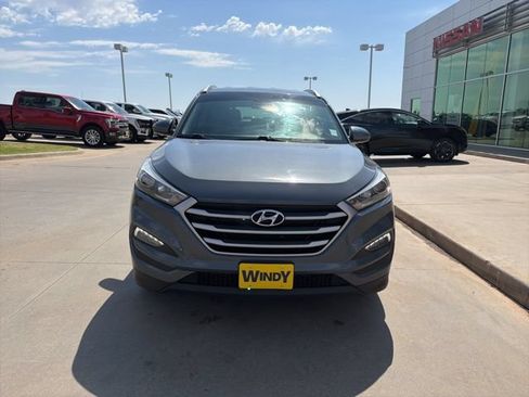 Used 2018 Hyundai Tucson SEL AWD/4WD image 2