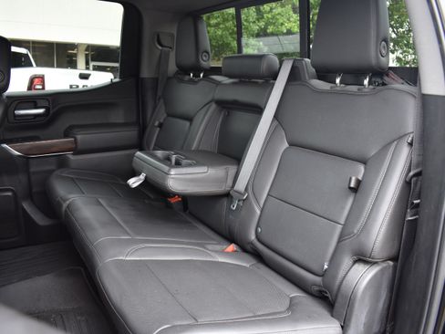 Used 2020 GMC Sierra 1500 SLT w/ SLT Premium Package AWD/4WD image 28