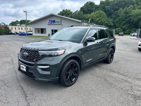 Used 2023 Ford Explorer ST w/ Equipment Group 401A AWD/4WD image 2