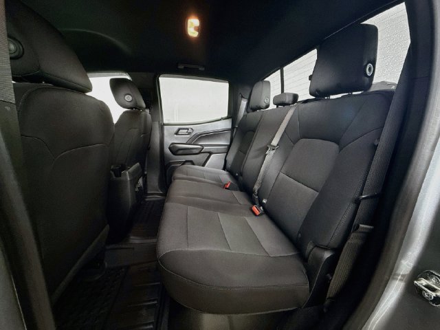 Used 2023 Chevrolet Colorado Trail Boss w/ Technology Package AWD/4WD image 24