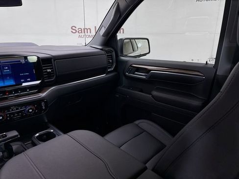 Used 2024 Chevrolet Silverado 1500 LT Trail Boss w/ Convenience Package II image 26