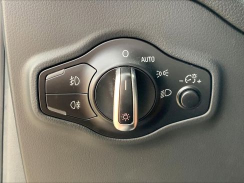 Used 2015 Audi Q5 3.0T Premium Plus w/ Technology Package image 32