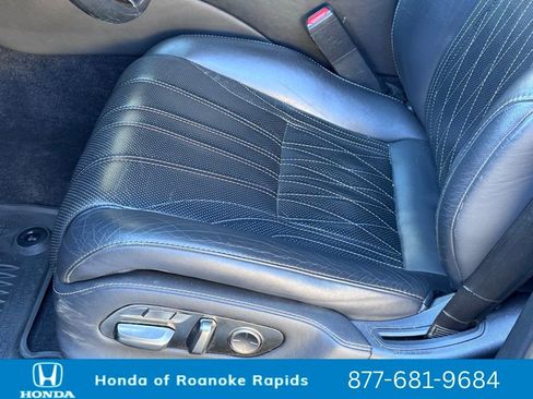 Used 2018 Lexus LS 500 AWD w/ Luxury Package image 13