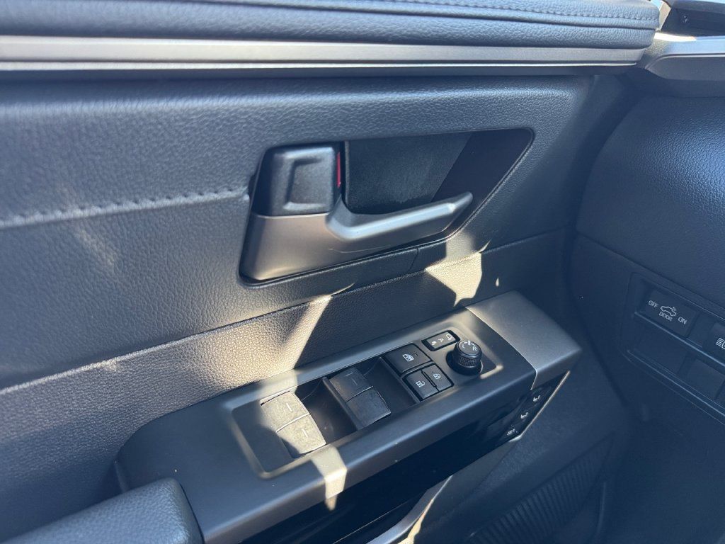 Certified 2025 Toyota Tundra Limited AWD/4WD image 11