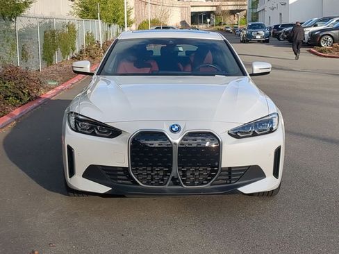 Used 2023 BMW i4 eDrive35 w/ Premium Package image 2