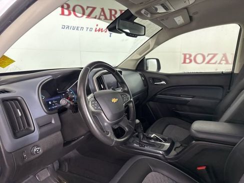 Used 2021 Chevrolet Colorado Z71 w/ Safety Package image 12