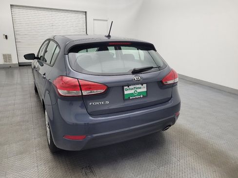 Used 2016 Kia Forte LX image 6