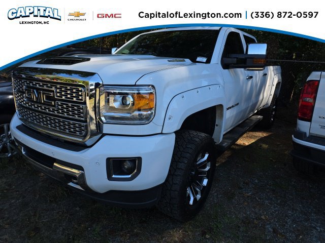 Used 2019 GMC Sierra 2500 Denali w/ Duramax Plus Package AWD/4WD image 1