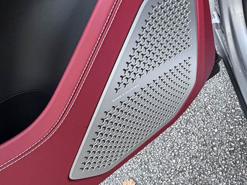 Used 2024 Lamborghini Urus S image 24