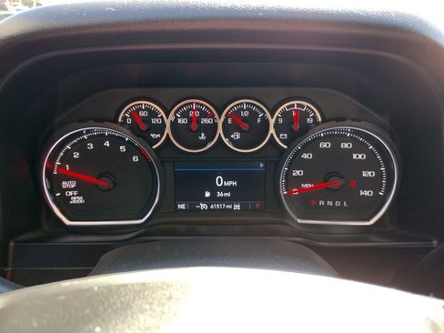 Used 2022 Chevrolet Silverado 1500 LT image 25