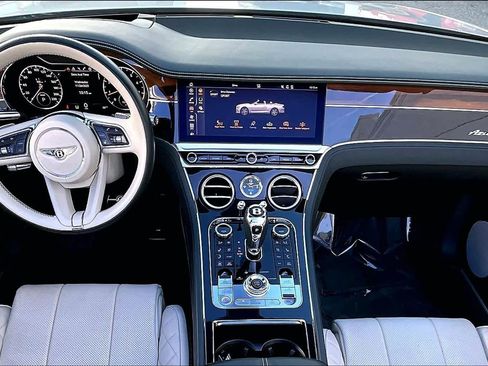 Used 2023 Bentley Continental GT Azure image 12