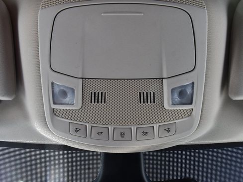 Used 2022 Ford Edge SEL w/ Convenience Package image 27