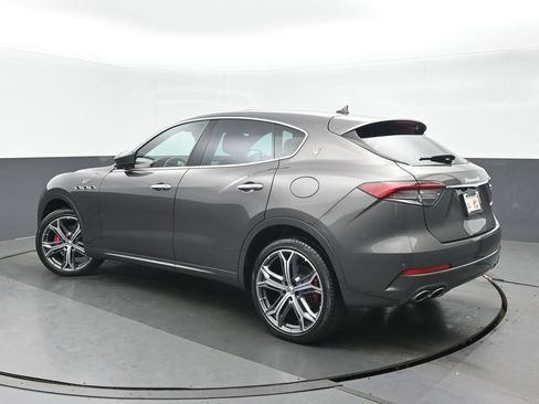 Used 2023 Maserati Levante GT AWD/4WD image 5