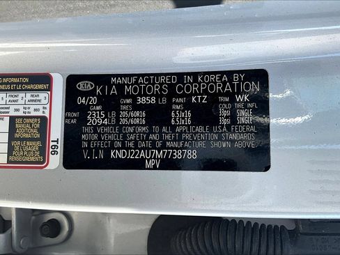 Used 2021 Kia Soul LX FWD image 18