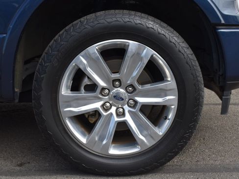 Used 2019 Ford F150 Platinum w/ Equipment Group 701A Luxury AWD/4WD image 28