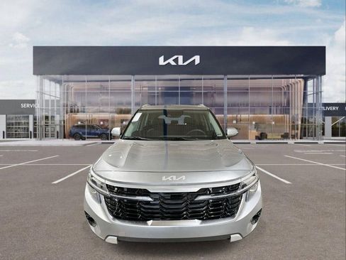New 2026 Kia Seltos EX w/ EX Sunroof Package FWD image 3
