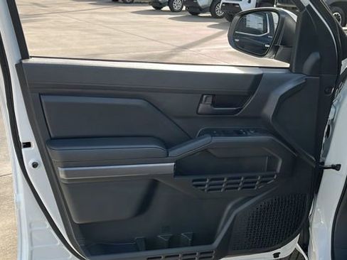 New 2026 Toyota Tacoma SR5 AWD/4WD image 5