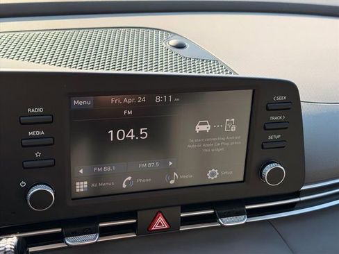 New 2026 Hyundai Elantra Sport FWD image 23