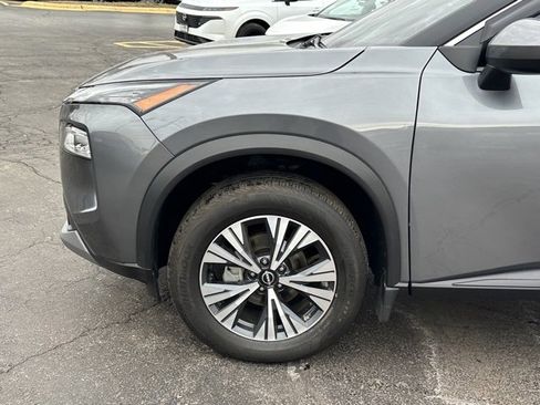 Certified 2023 Nissan Rogue SV image 7