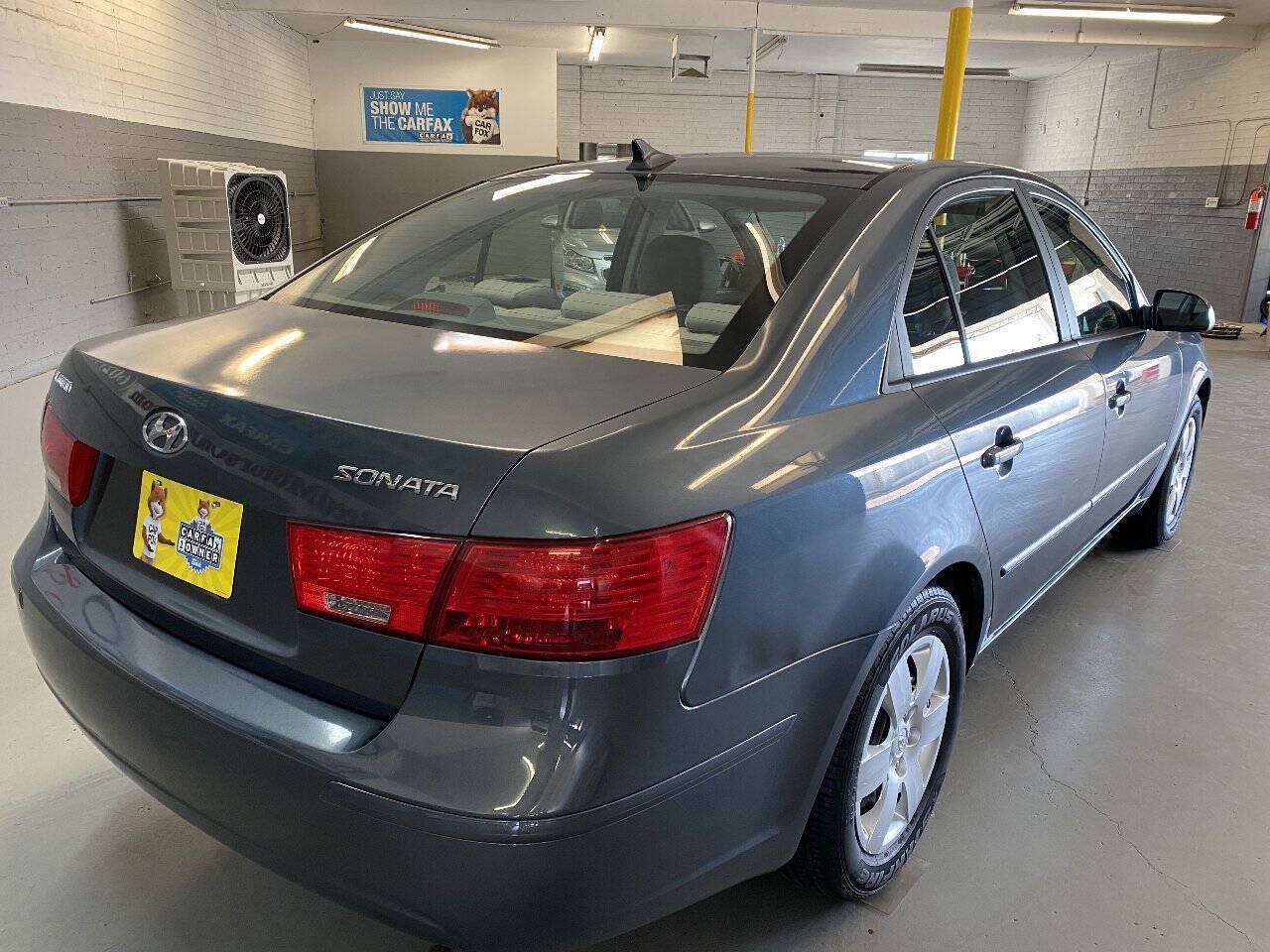 Used 2009 Hyundai Sonata GLS FWD image 6