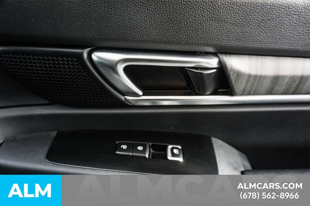Used 2024 Kia Telluride EX w/ EX Captain's Chair Package FWD image 42