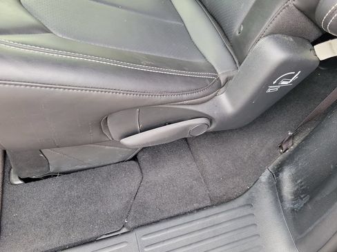 Used 2025 Chrysler Pacifica Select FWD image 20