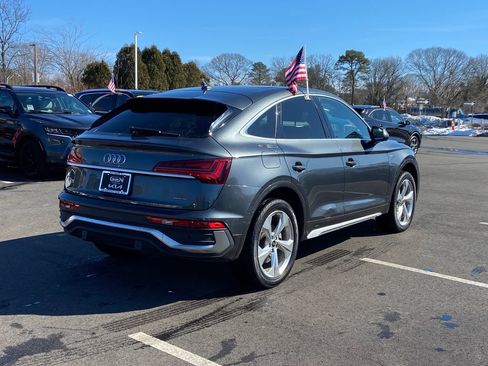 Used 2023 Audi Q5 2.0T Premium w/ Convenience Package image 4
