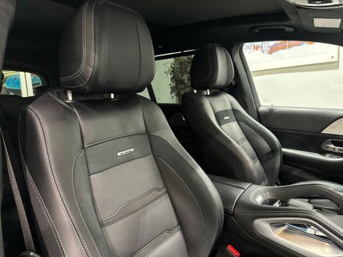 Used 2021 Mercedes-Benz GLS 63 AMG 4MATIC w/ Warmth & Comfort Package image 58